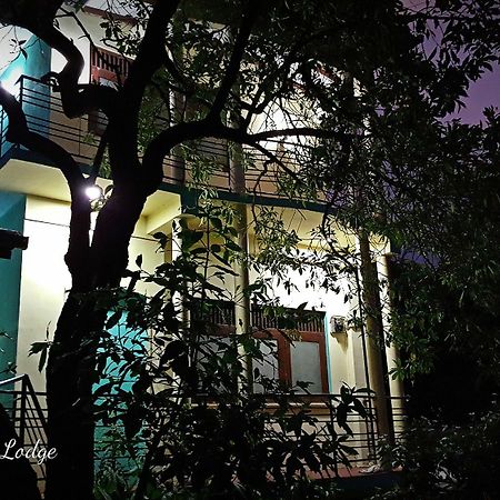 City Centre Lodge Ponnarankulama Kültér fotó