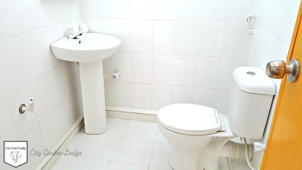 City Centre Lodge Ponnarankulama Kültér fotó